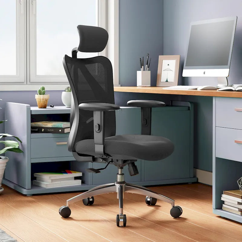 Chaise de bureau ergonomique à dossier haut avec soutien lombaire réglable, noire