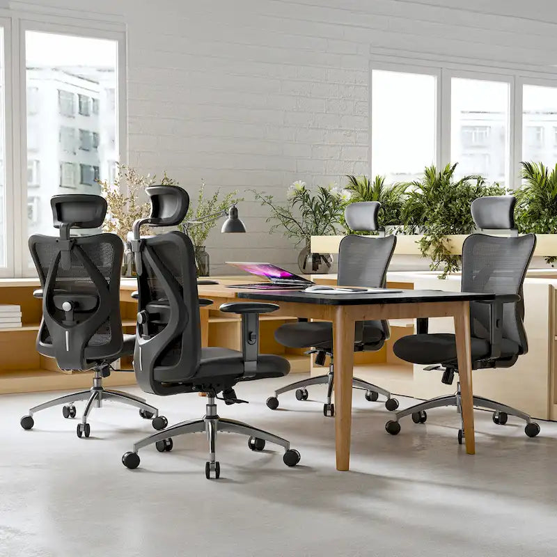 Chaise de bureau ergonomique à dossier haut avec soutien lombaire réglable, noire