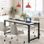 Table de conférence à piètement métallique, 180 cm (L) x 79 cm (l) x 74 cm (H)