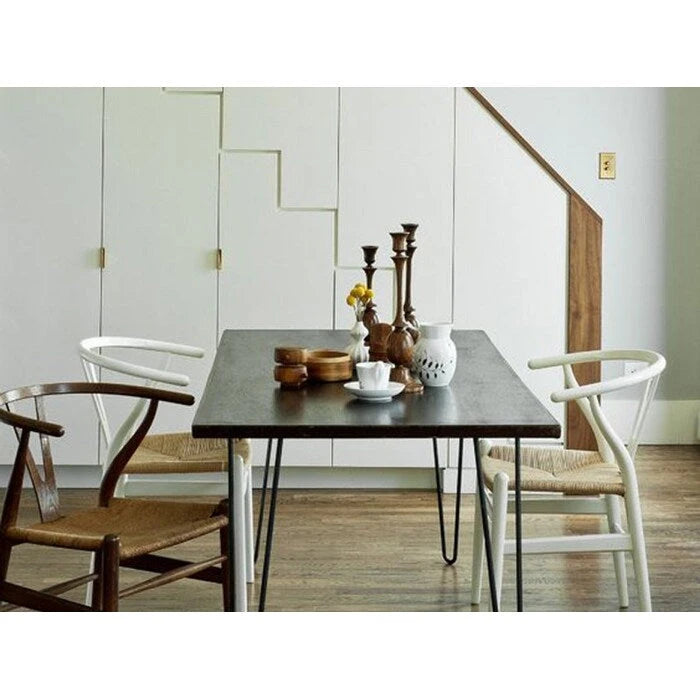 Chaise de salle à manger dossier Y avec assise en corde de papier tressée et structure en bois massif